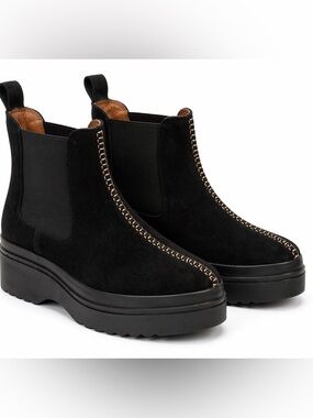 La Canadienne Black Suede Platform Chelsea Boots EU 36.5 Made in Spain